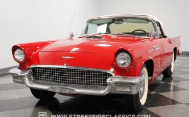 Unknown-Thunderbird-1957-Red-Black-16