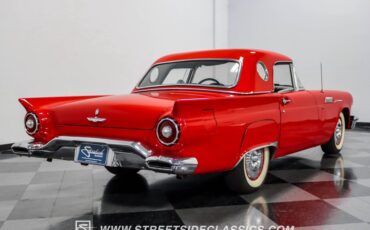 Unknown-Thunderbird-1957-Red-Black-21