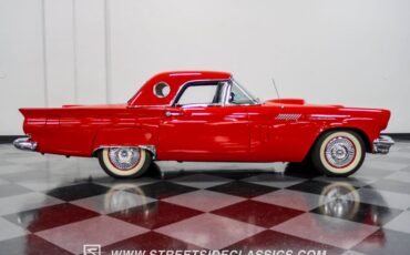 Unknown-Thunderbird-1957-Red-Black-23
