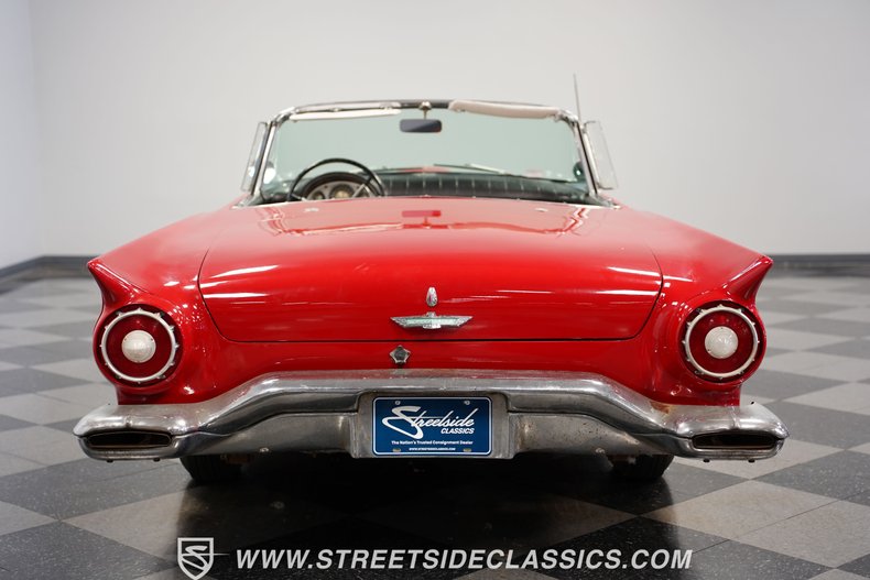 Unknown-Thunderbird-1957-Red-Black-23
