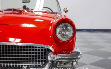 Unknown-Thunderbird-1957-Red-Black-28