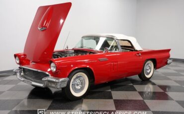 Unknown-Thunderbird-1957-Red-Black-29