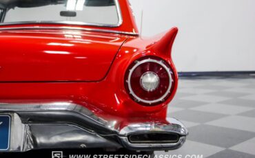 Unknown-Thunderbird-1957-Red-Black-34