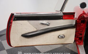 Unknown-Thunderbird-1957-Red-Black-35