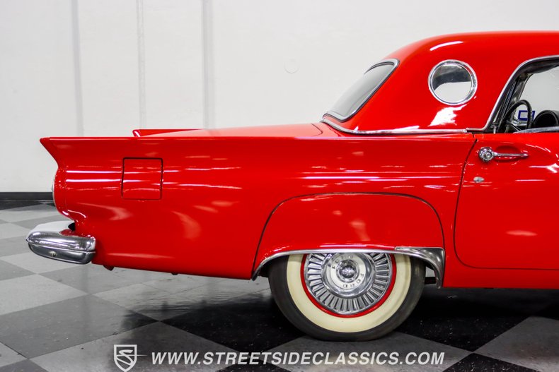 Unknown-Thunderbird-1957-Red-Black-37