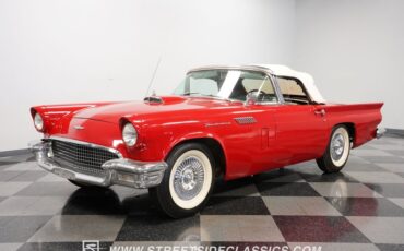Unknown-Thunderbird-1957-Red-Black-4