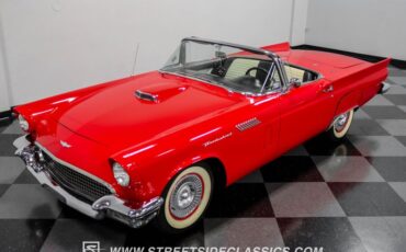 Unknown-Thunderbird-1957-Red-Black-42