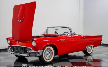 Unknown-Thunderbird-1957-Red-Black-43