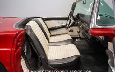 Unknown-Thunderbird-1957-Red-Black-44