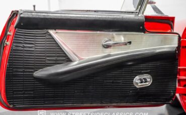 Unknown-Thunderbird-1957-Red-Black-46