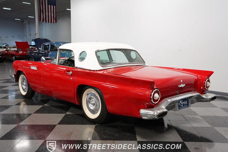Unknown-Thunderbird-1957-Red-Black-9