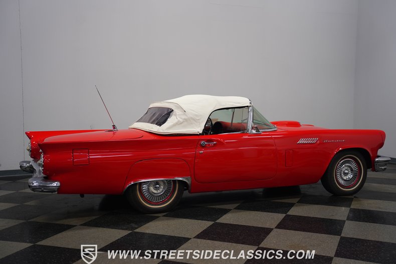 Unknown-Thunderbird-1957-Red-Red-19