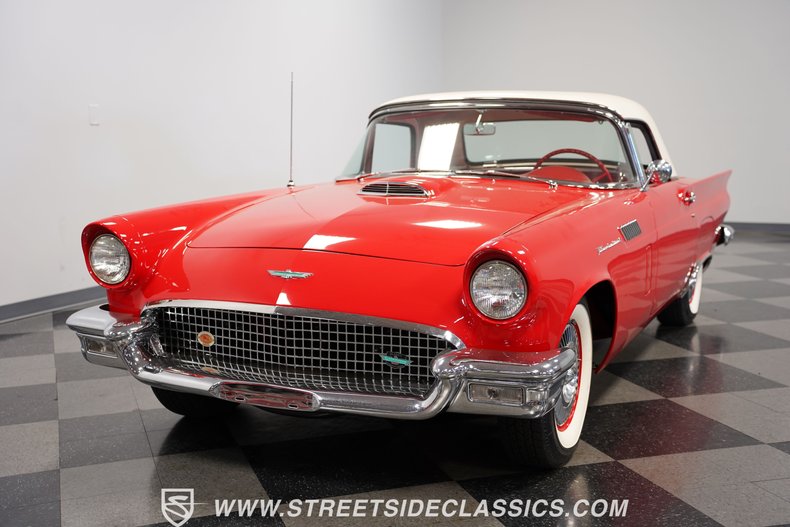 Unknown-Thunderbird-1957-Red-Red-20