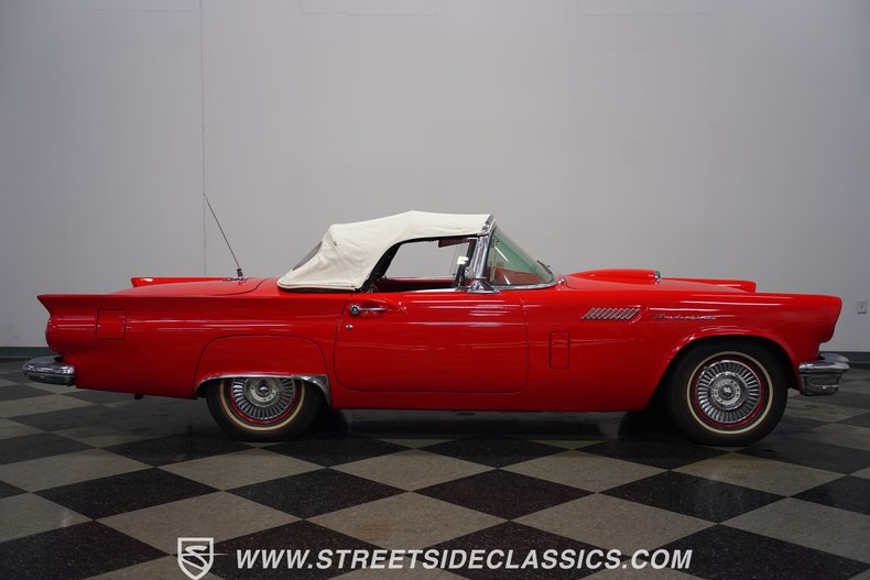Unknown-Thunderbird-1957-Red-Red-20