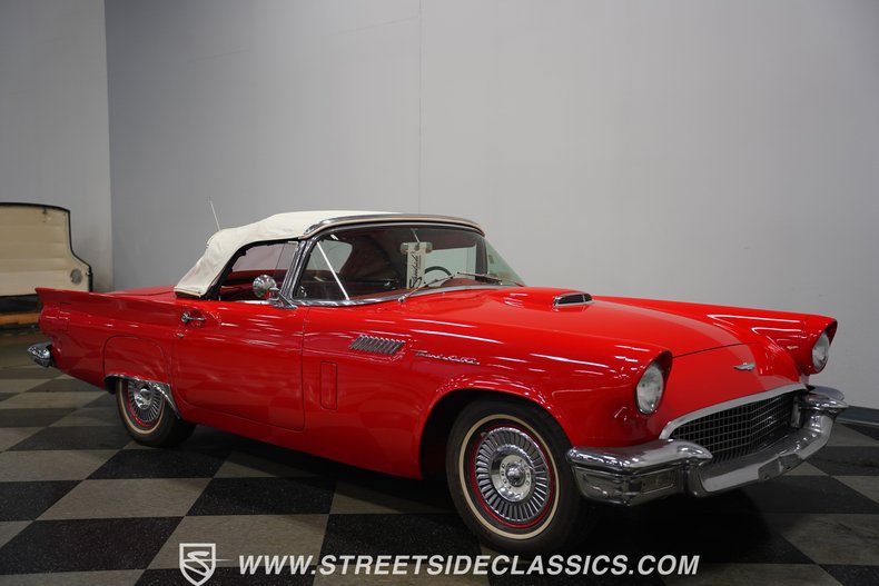 Unknown-Thunderbird-1957-Red-Red-22