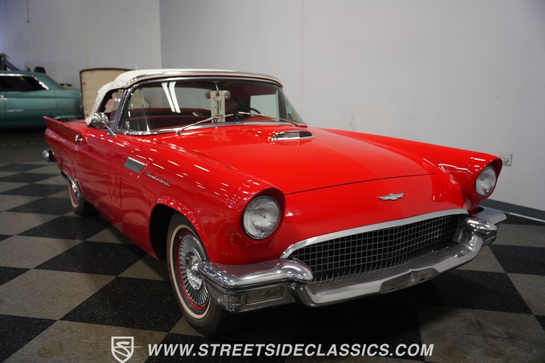 Unknown-Thunderbird-1957-Red-Red-23