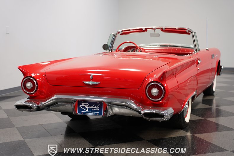 Unknown-Thunderbird-1957-Red-Red-30
