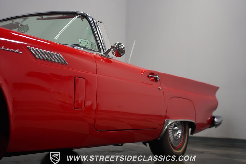Unknown-Thunderbird-1957-Red-Red-31