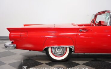 Unknown-Thunderbird-1957-Red-Red-32