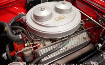 Unknown-Thunderbird-1957-Red-Red-38