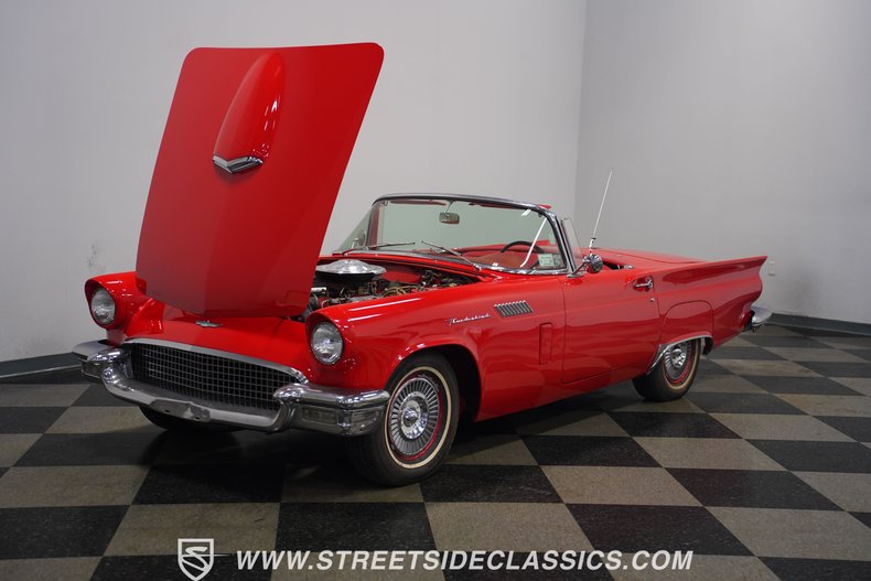 Unknown-Thunderbird-1957-Red-Red-38