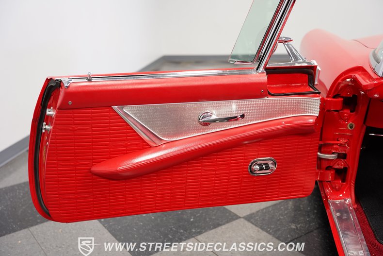 Unknown-Thunderbird-1957-Red-Red-41
