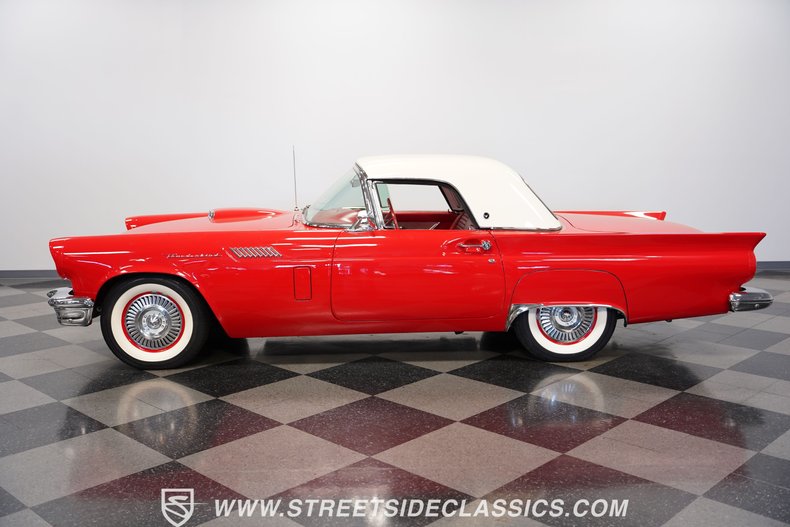 Unknown-Thunderbird-1957-Red-Red