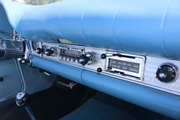 Unknown-Thunderbird-1957-Starmist-Blue-Blue-10