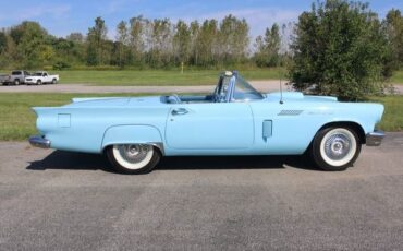 Unknown-Thunderbird-1957-Starmist-Blue-Blue-23