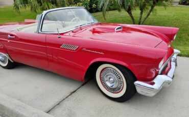 Unknown-Thunderbird-1957-Torch-Red-Cream-3