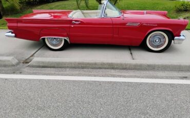 Unknown-Thunderbird-1957-Torch-Red-Cream-4