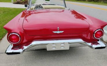 Unknown-Thunderbird-1957-Torch-Red-Cream-7