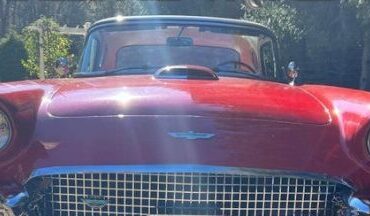 Unknown-Thunderbird-1957-Torch-RedColonial-W-RedWhite-Vinyl-18