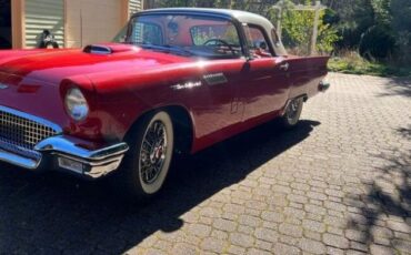 Unknown-Thunderbird-1957-Torch-RedColonial-W-RedWhite-Vinyl-2