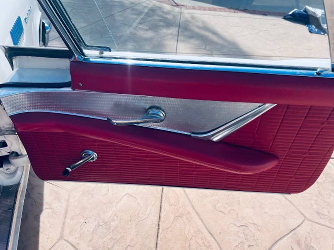 Unknown-Thunderbird-1957-White-2