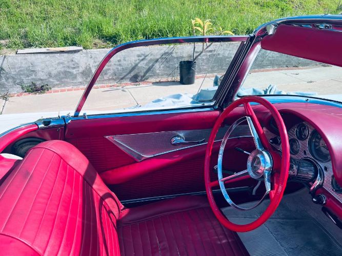 Unknown-Thunderbird-1957-White-22