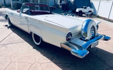 Unknown-Thunderbird-1957-White