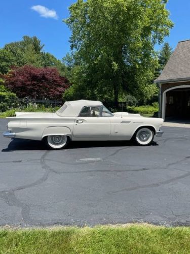 Unknown-Thunderbird-1957-White-9