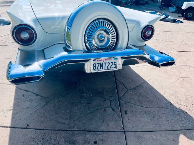 Unknown-Thunderbird-1957-White-9