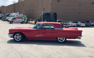 Unknown-Thunderbird-1959-Red-1