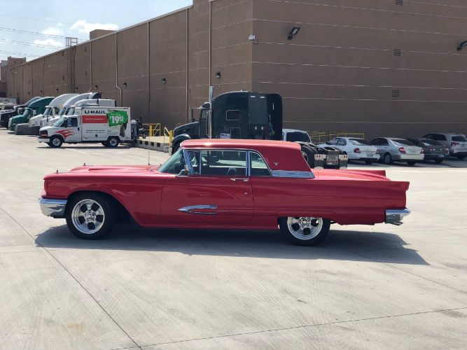 Unknown-Thunderbird-1959-Red-1