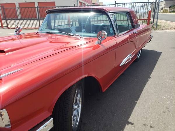 Unknown-Thunderbird-1959-Red-Black-1