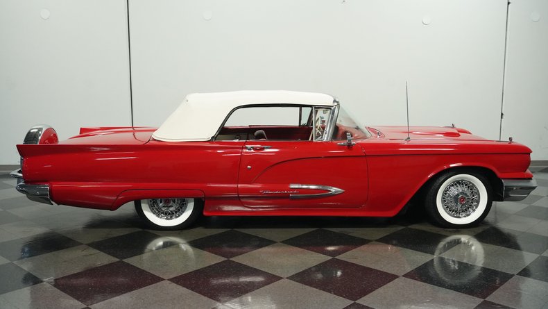 Unknown-Thunderbird-1959-Red-Red-14