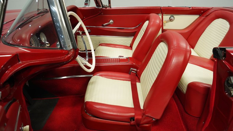 Unknown-Thunderbird-1959-Red-Red-2