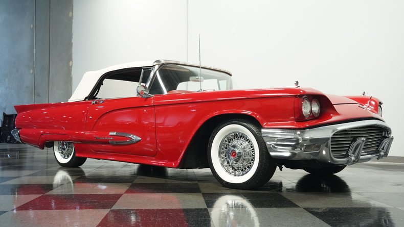 Unknown-Thunderbird-1959-Red-Red-31