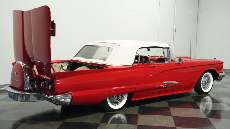 Unknown-Thunderbird-1959-Red-Red-43