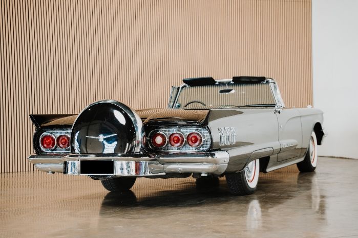 Unknown-Thunderbird-1960-Black-Black-Vinyl-5