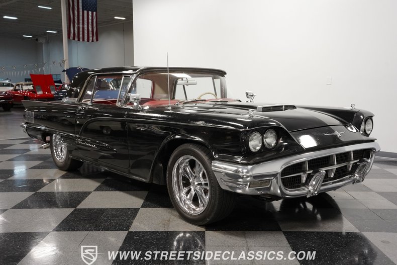 Unknown-Thunderbird-1960-Black-Red-18