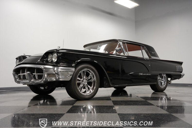 Unknown-Thunderbird-1960-Black-Red-2