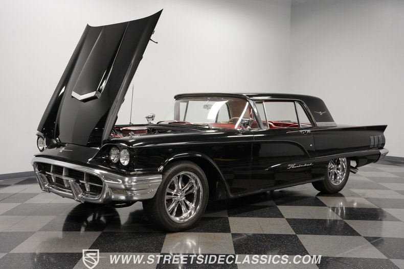 Unknown-Thunderbird-1960-Black-Red-27